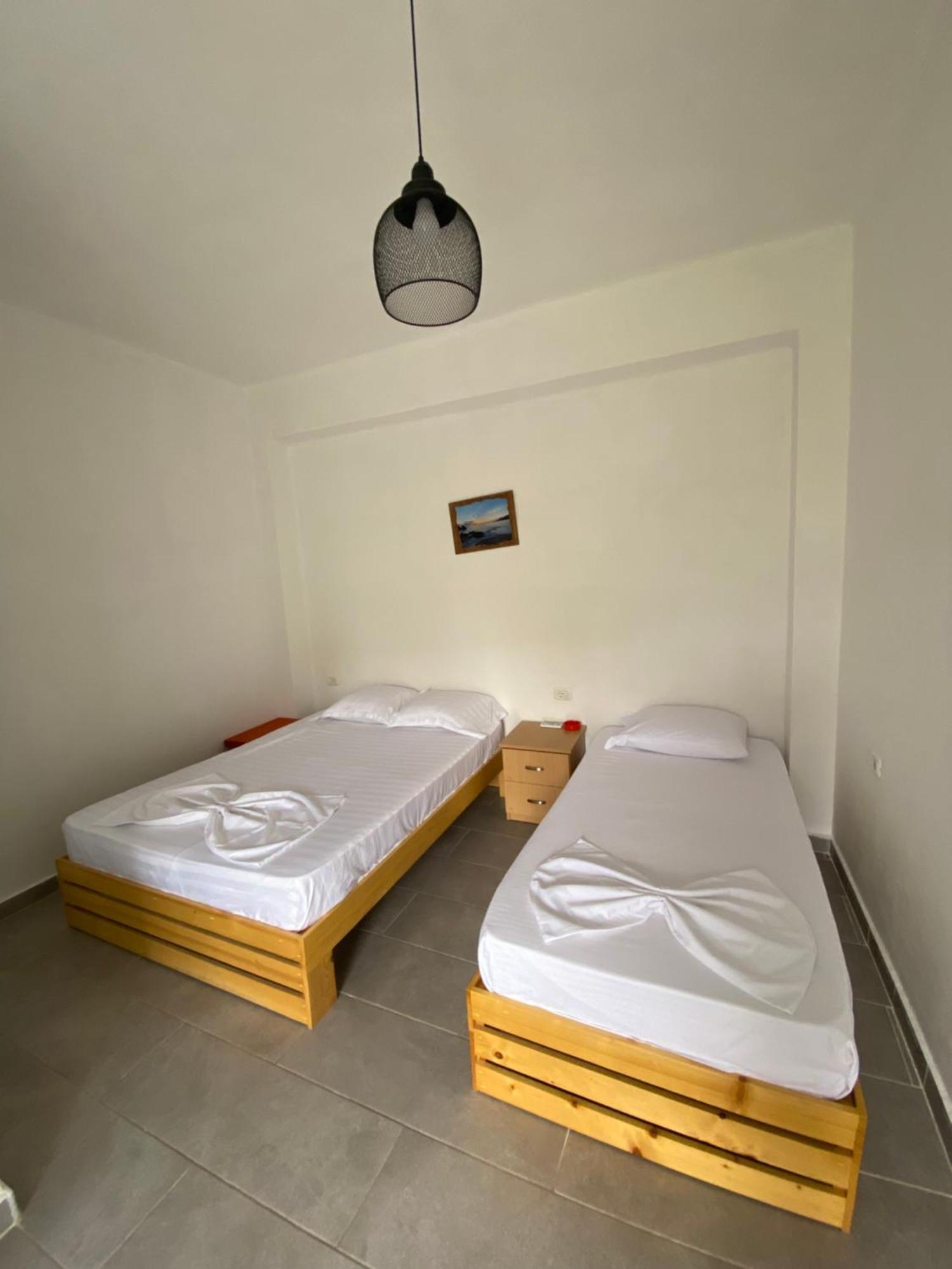 Eleni'S Holiday Rooms Χειμάρρα Εξωτερικό φωτογραφία
